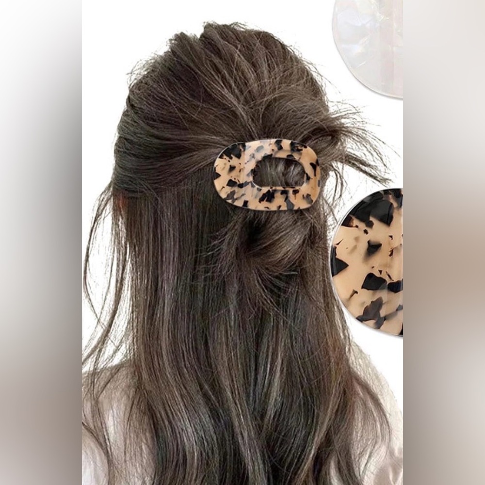 Tortoise Shell Hair Claw Clip - Picture 2 of 3